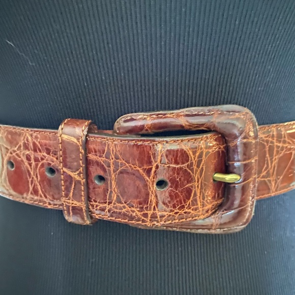 Ralph Lauren ladies genuine alligator belt size 28 main image 12